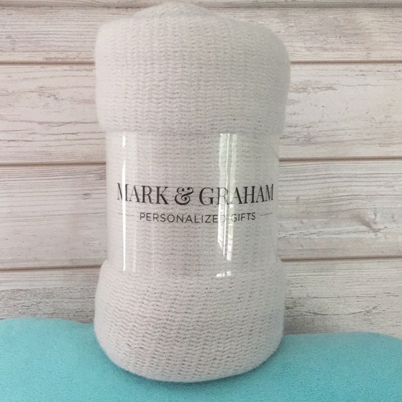 Mark & Graham Other - 💗💗New💗💗 Mark & Graham Gray Throw💗